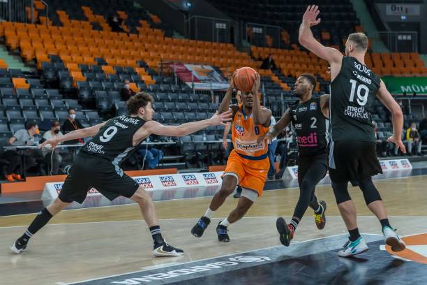 利物浦在引 利物浦在引